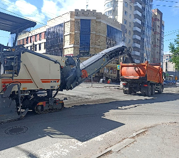 В Архангельске начали ремонтировать улицу Попова